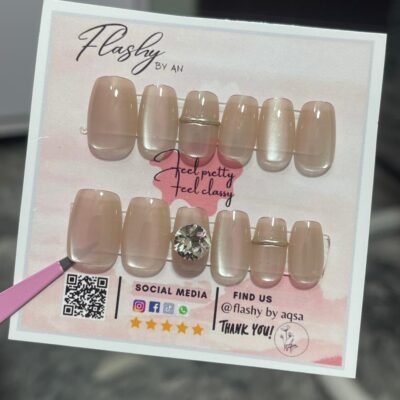 15tips cat eye nude with silver chrome & stone